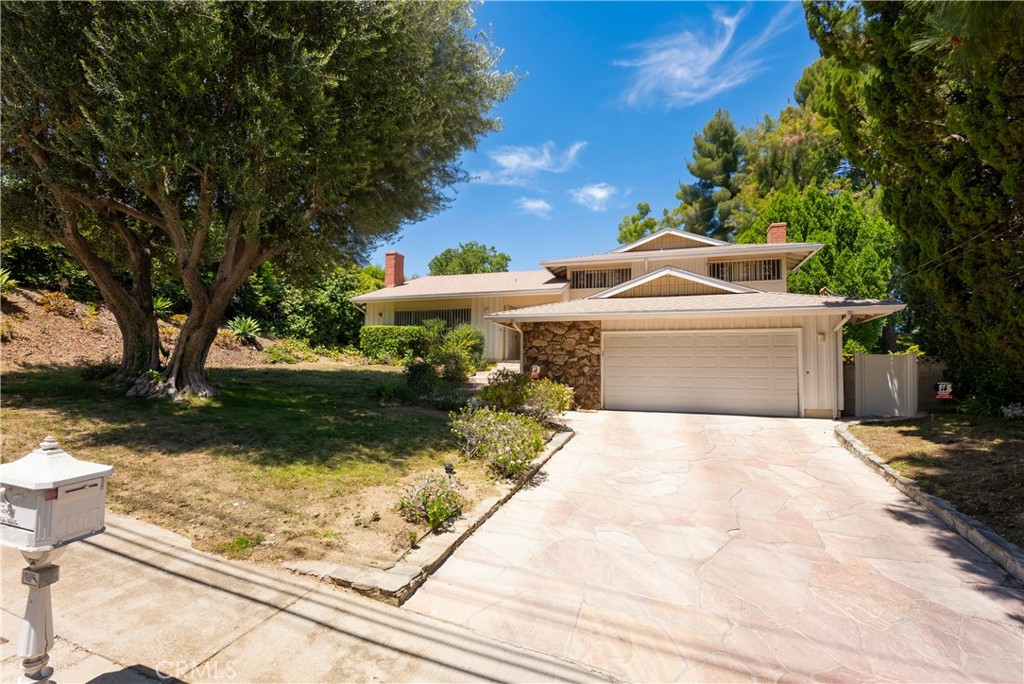 4807 Ellenita Avenue, Tarzana, CA 91356 — photo 1