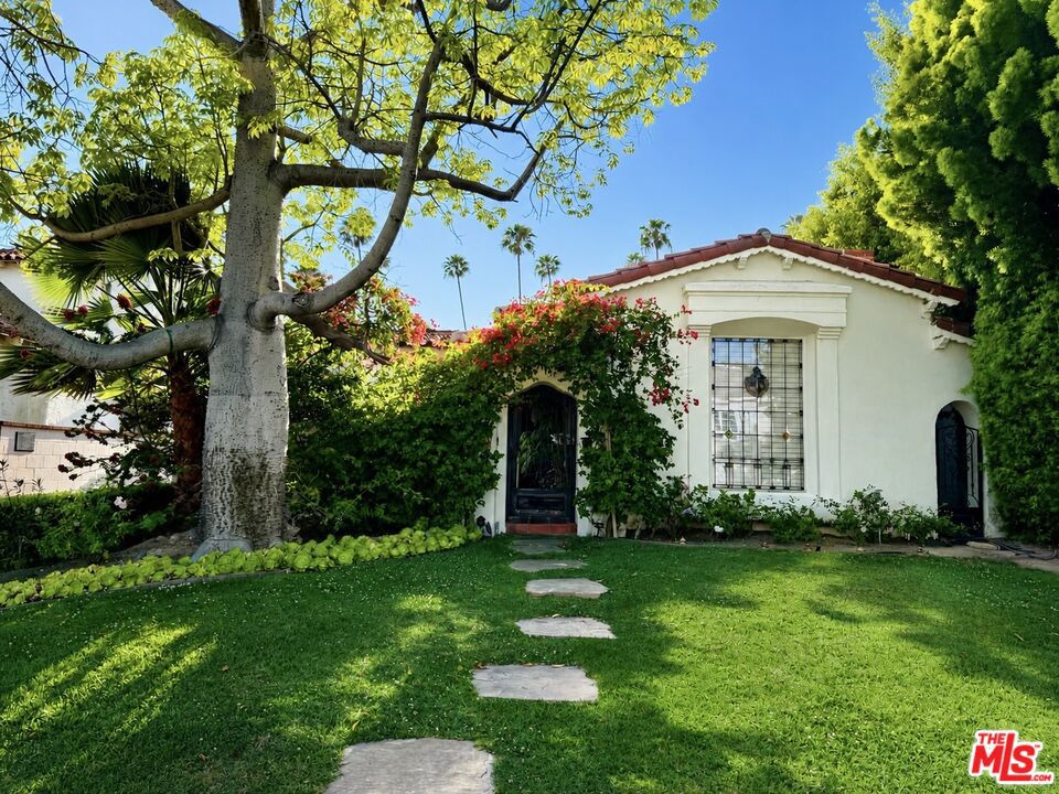 315 N Wetherly Drive, Beverly Hills, CA 90211 — photo 1