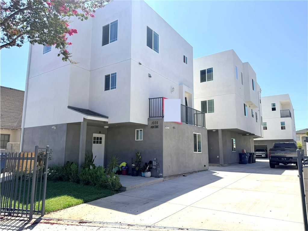 1035 S Woods, East Los Angeles, CA 90022 — photo 1
