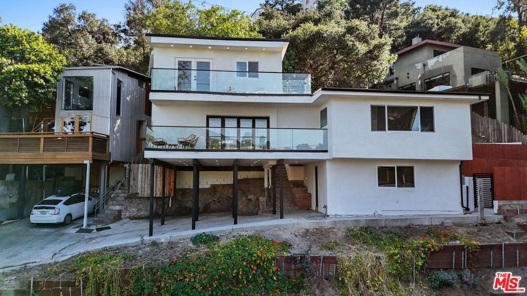 6900 Treasure Trail, Los Angeles, CA 90068 — photo 1