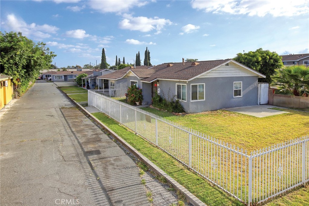 5540 Clara Street, Bell Gardens, CA 90201 — photo 1