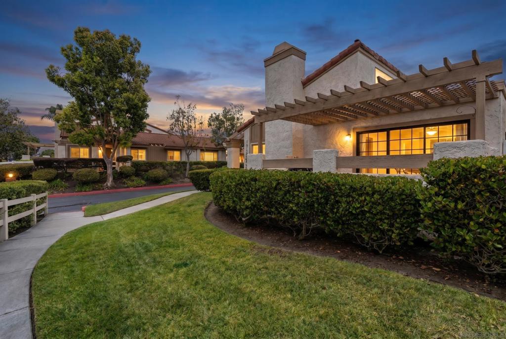 11872 Bernardo Terrace Unit A, San Diego, CA 92128 — photo 1