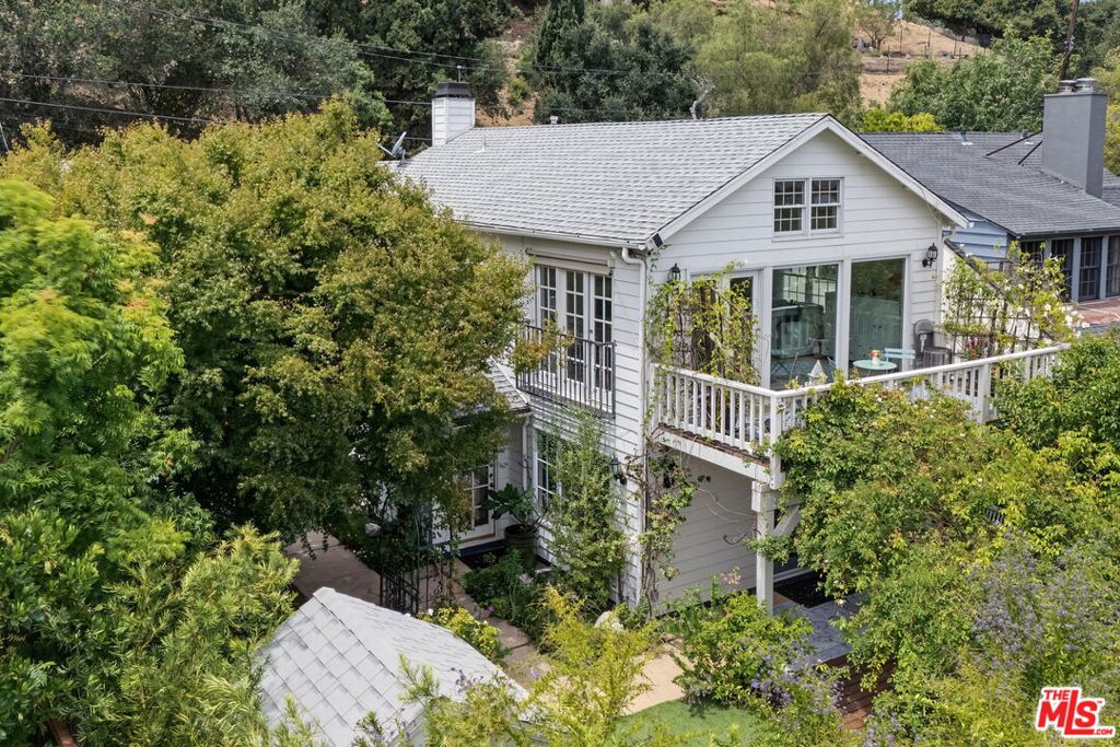 12052 Laurel Terrace Drive, Studio City, CA 91604 — photo 1