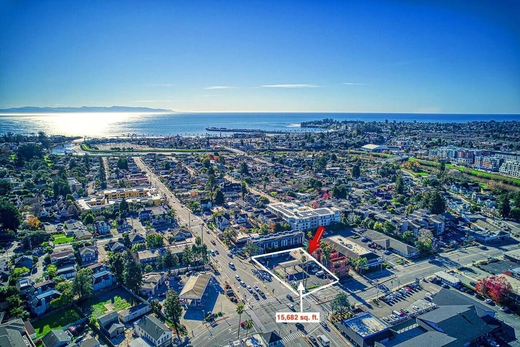 433 Ocean Street, Santa Cruz, CA 95060 — photo 1