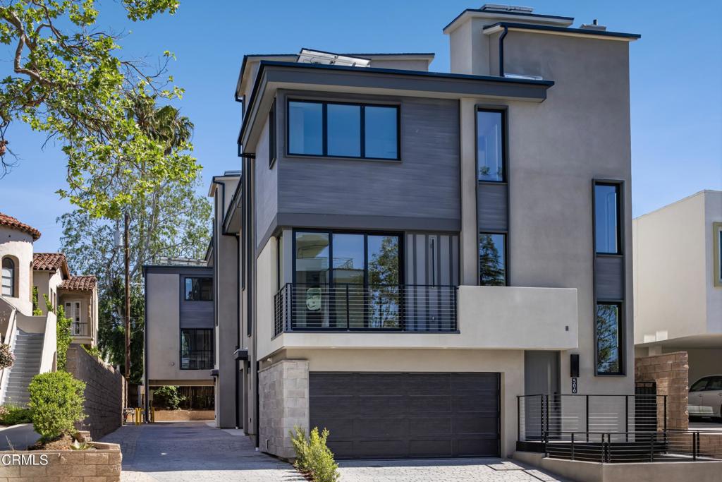 506 1/2 N Sycamore Avenue, Los Angeles, CA 90036 — photo 1