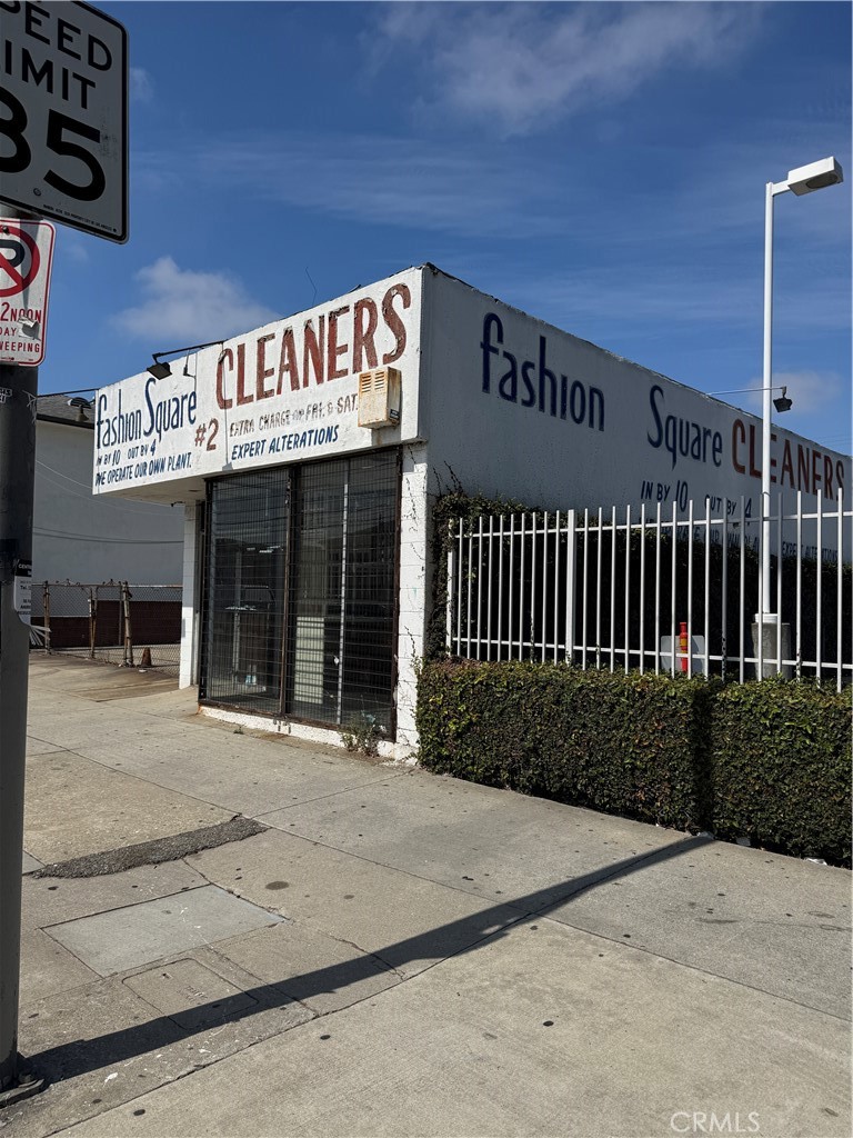 10015 S Western, Los Angeles, CA 90047 — photo 1