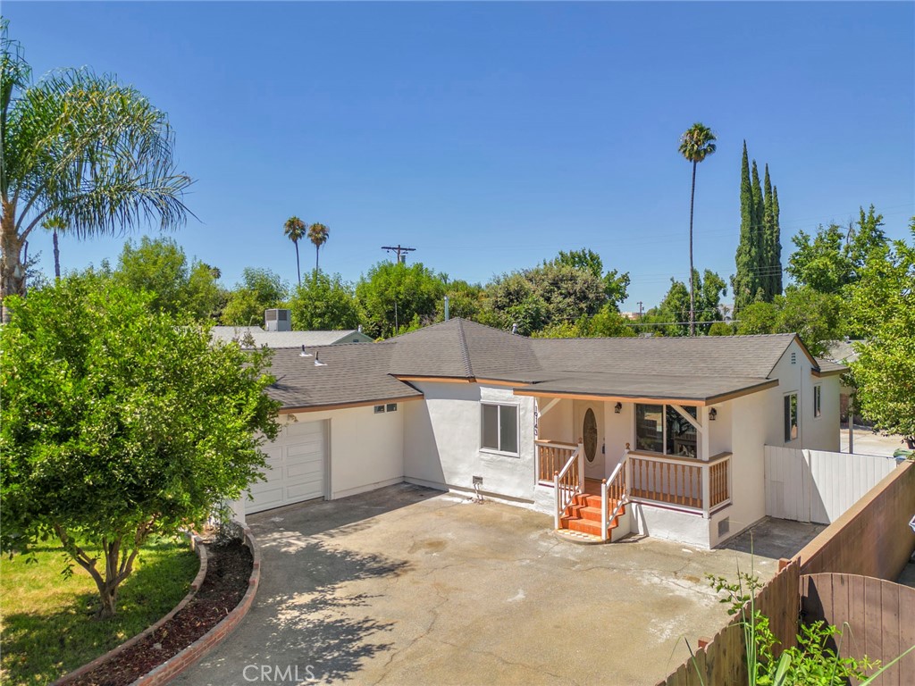 19143 19145 Jovan Street, Tarzana, CA 91335 — photo 1