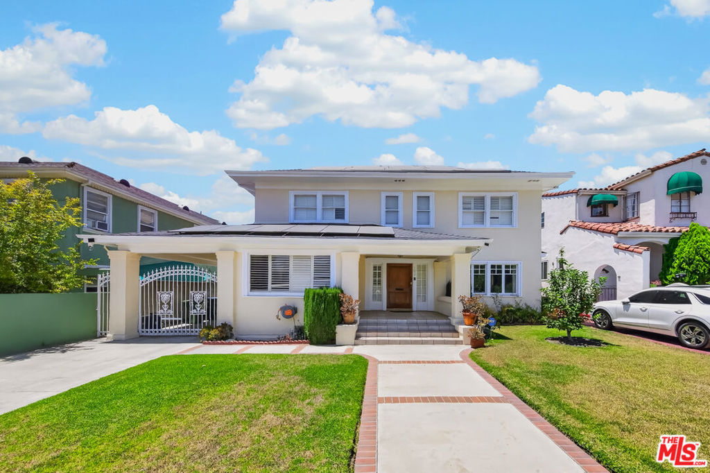 1057 S Gramercy Place, Los Angeles, CA 90019 — photo 1