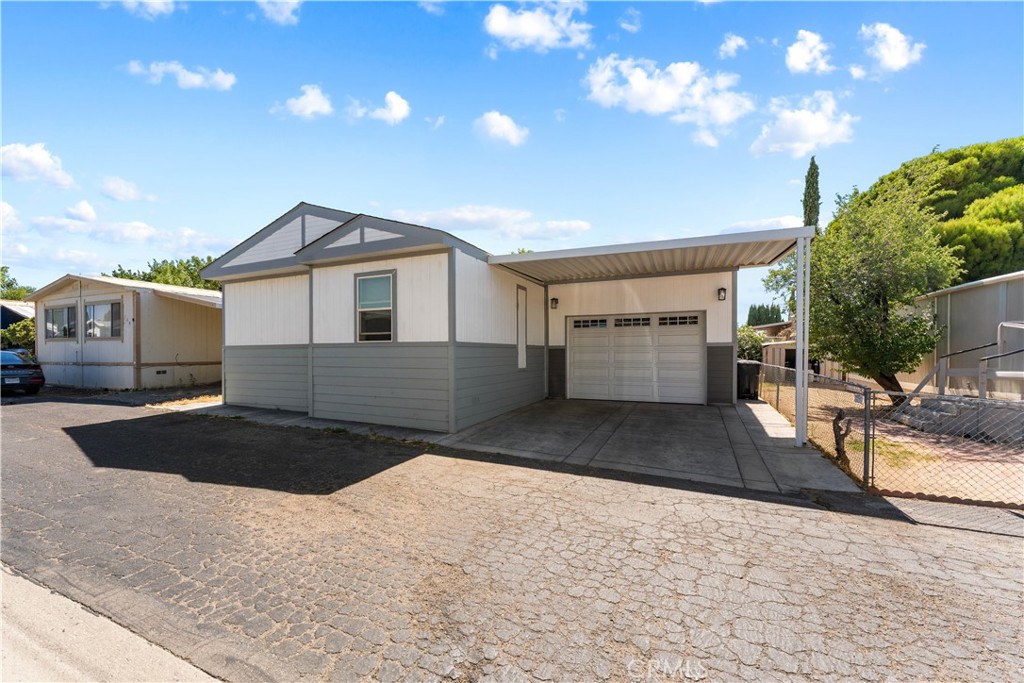 5711 Columbia Way 127, Quartz Hill, CA 93636 — photo 1