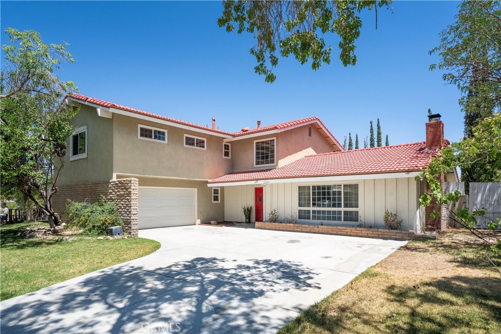 42900 Staffordshire Drive, Lancaster, CA 93534 — photo 1
