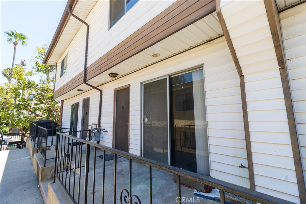 7115 Etiwanda 2, Reseda, CA 91335 — photo 1
