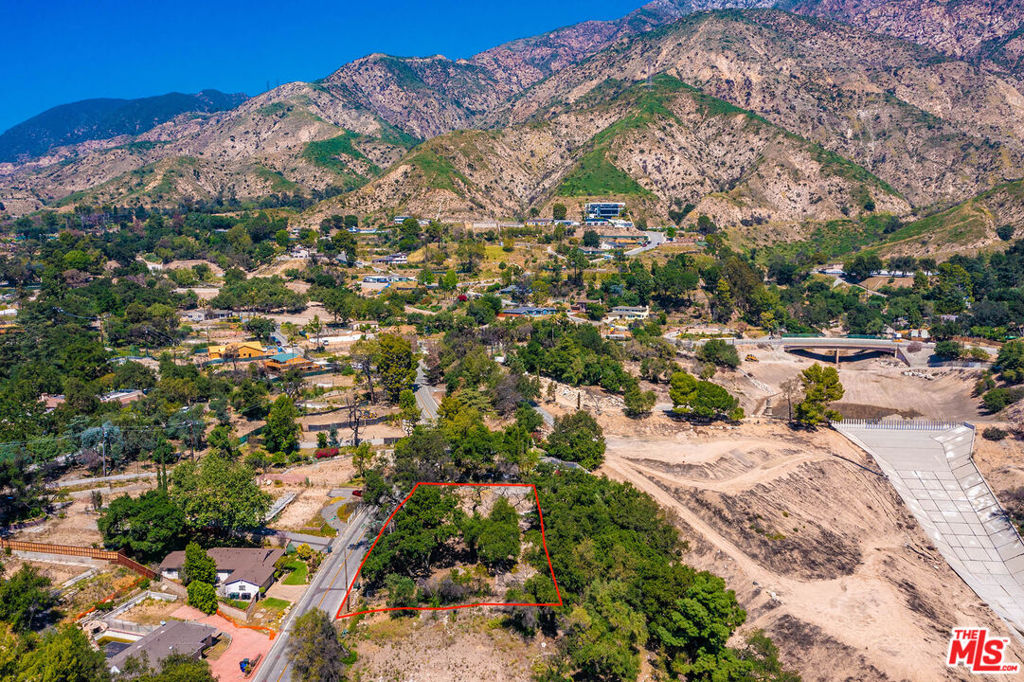 3172 Rubio Canyon Road, Altadena, CA 91001 — photo 1