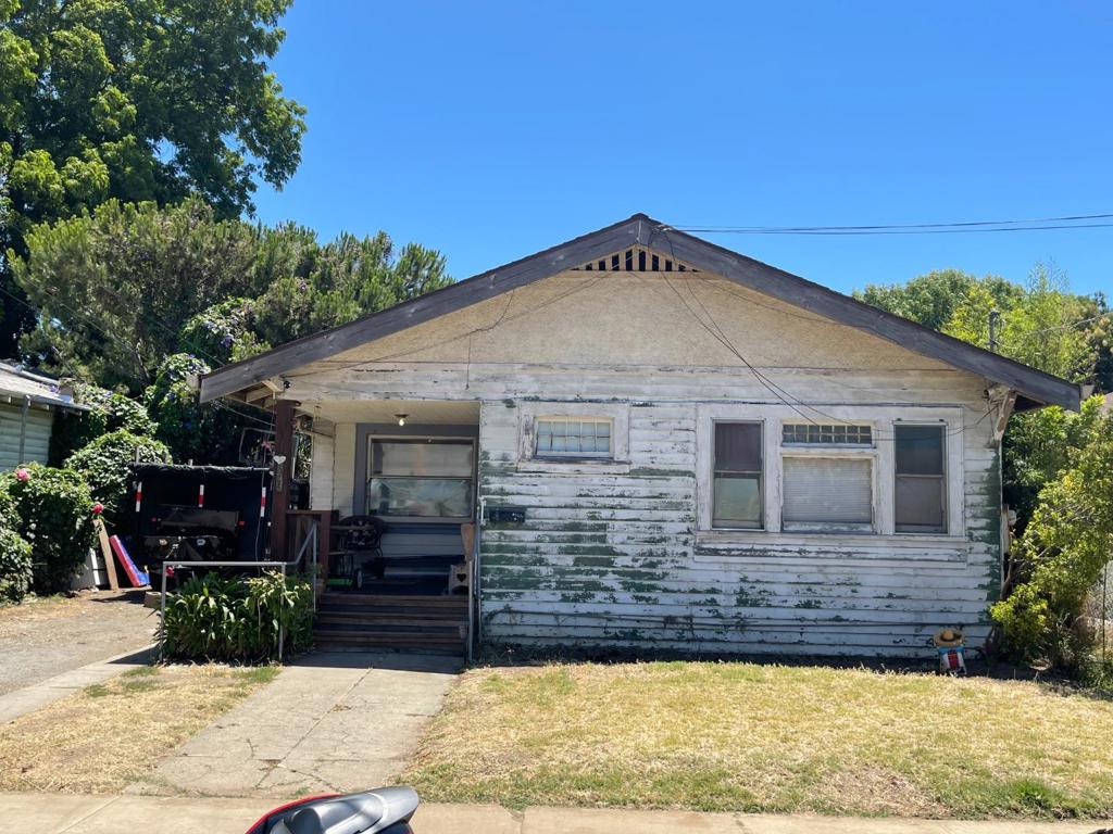 526 Madera Avenue, San Jose, CA 95112 — photo 1