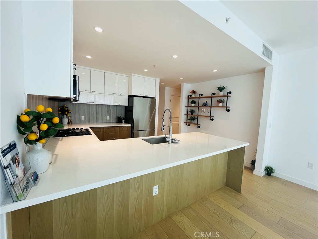 400 S Broadway 814, Los Angeles, CA 90013 — photo 1