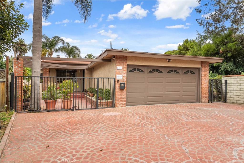 2456 Granville Avenue, Los Angeles, CA 90064 — photo 1