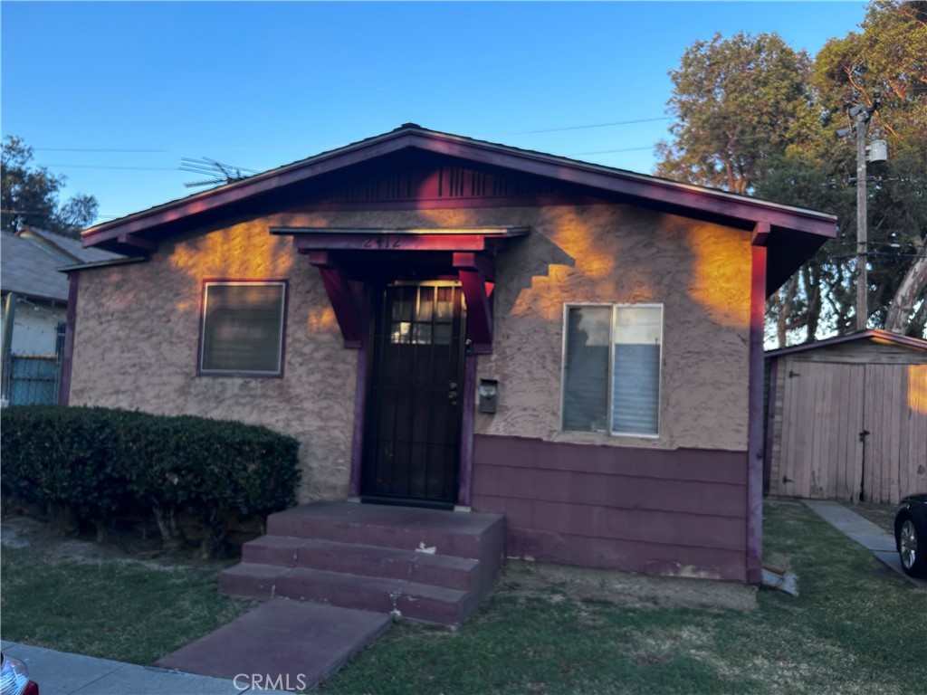 2412 Gale Avenue, Long Beach, CA 90810 — photo 1