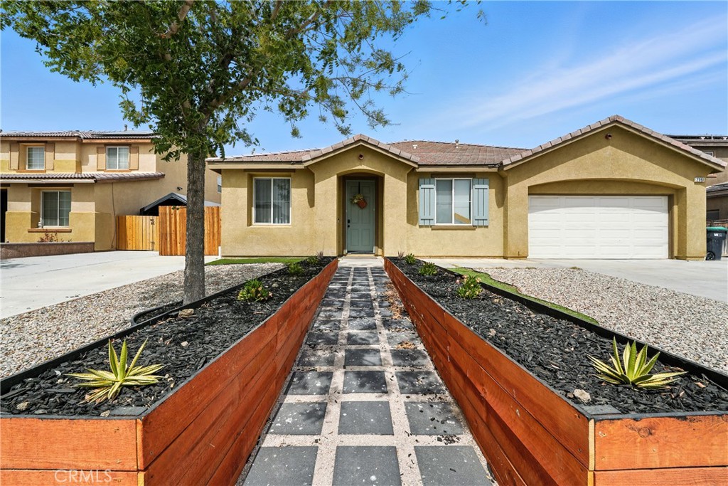 2351 Alpaca Avenue, Rosamond, CA 93560 — photo 1