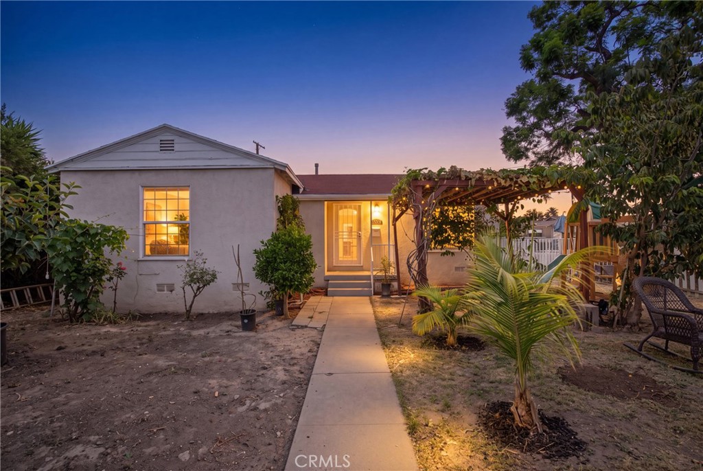 2011 N Grape, Compton, CA 90222 — photo 1