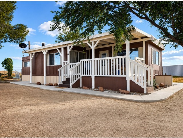 6254 Roadrunner, Rosamond, CA 93560 — photo 1