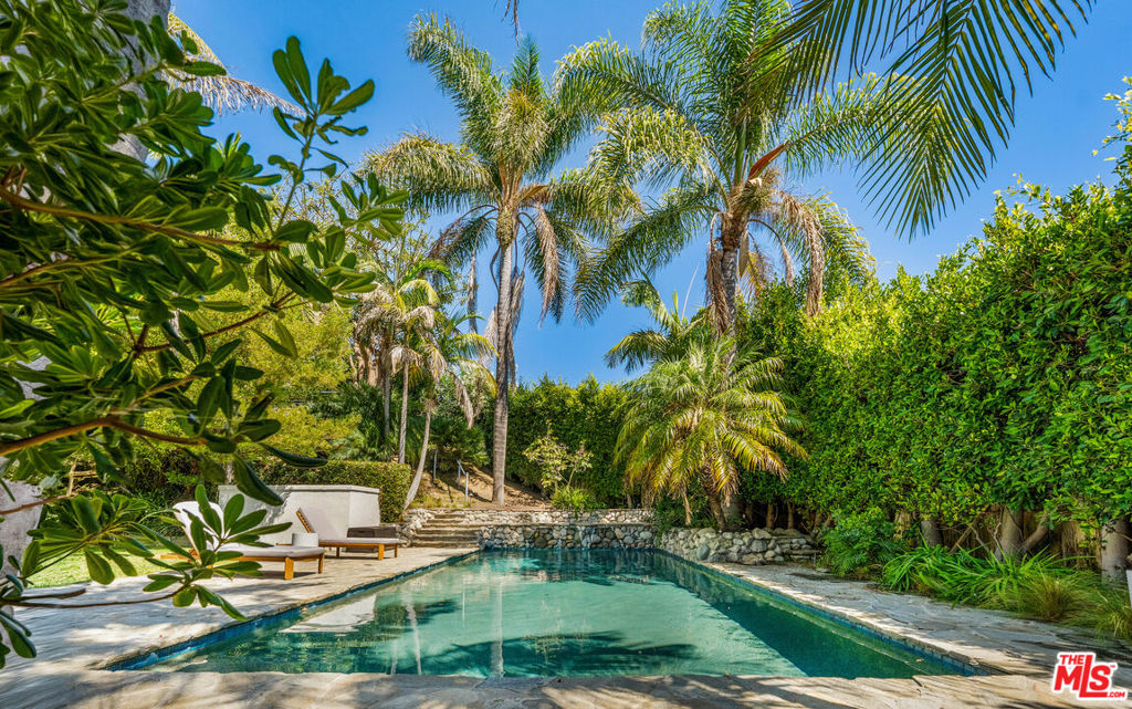 3614 Malibu Country Drive, Malibu, CA 90265 — photo 1
