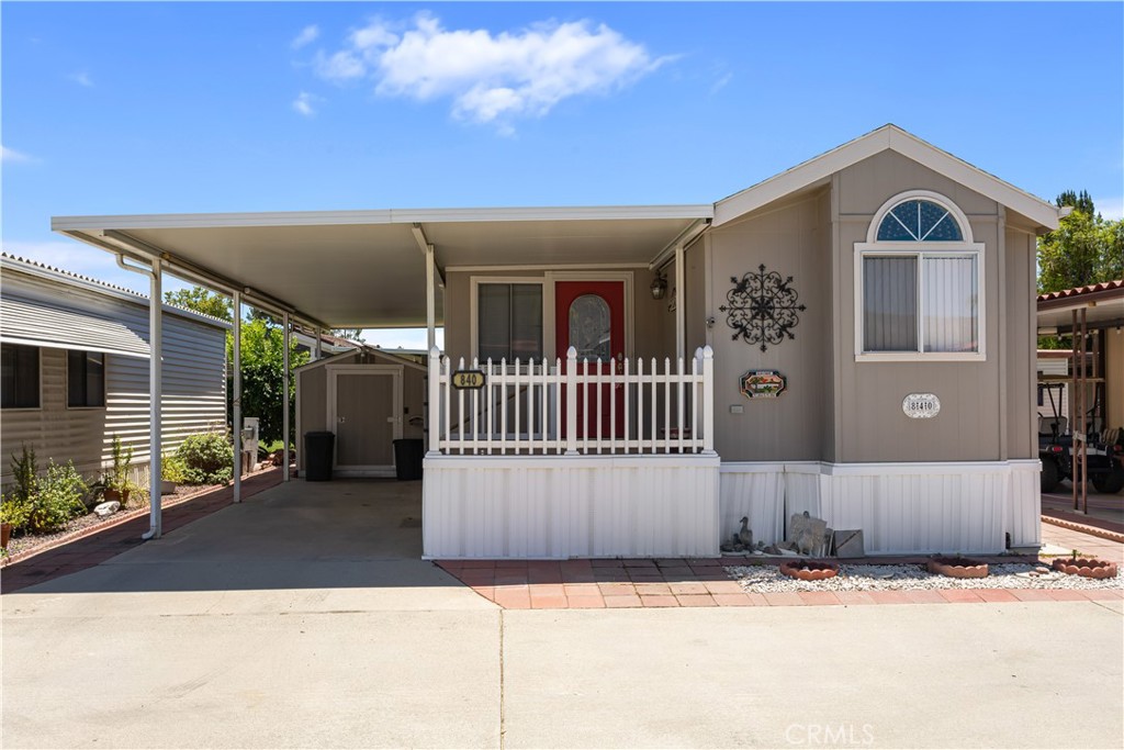 840 Chestnut Drive, San Jacinto, CA 92583 — photo 1