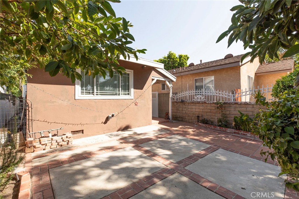 13158 Carl, Pacoima, CA 91331 — photo 1