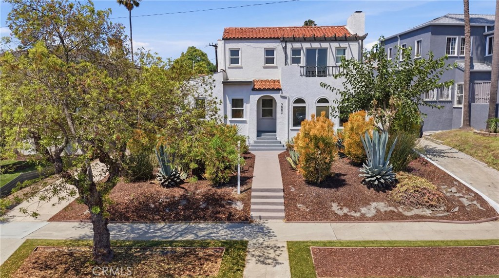 5005 Chesley, Los Angeles, CA 90043 — photo 1