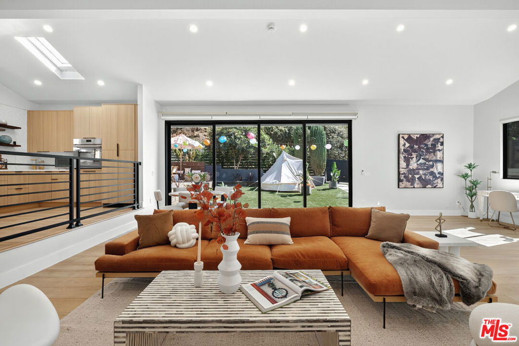 2603 Crestmoore Place, Los Angeles, CA 90065 — photo 1