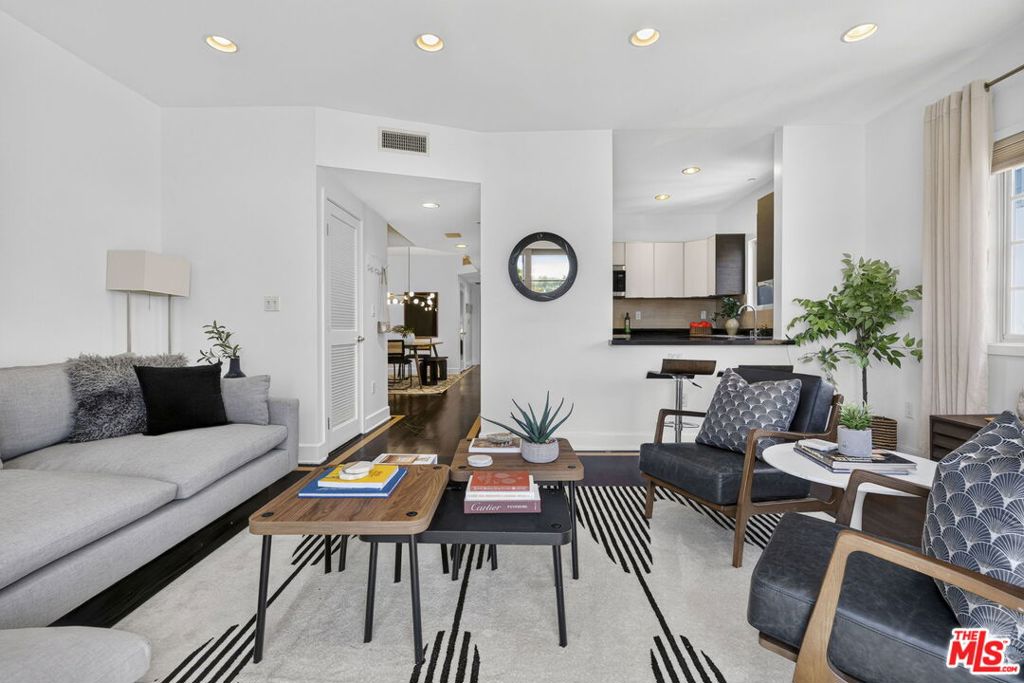 125 S Sweetzer Avenue PH2A, Los Angeles, CA 90048 — photo 1