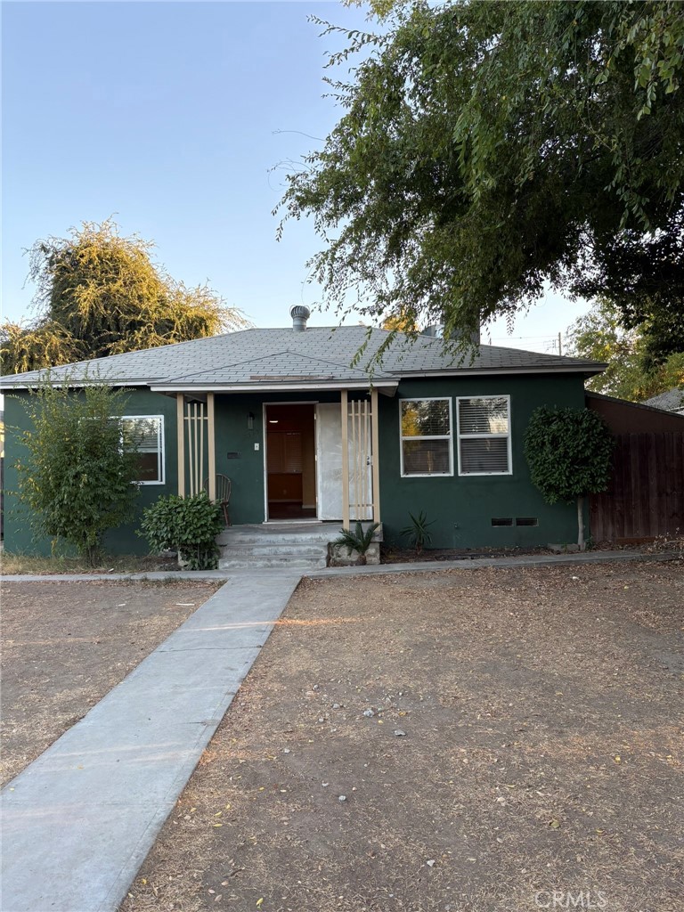 2325 Verde, Bakersfield, CA 93304 — photo 1
