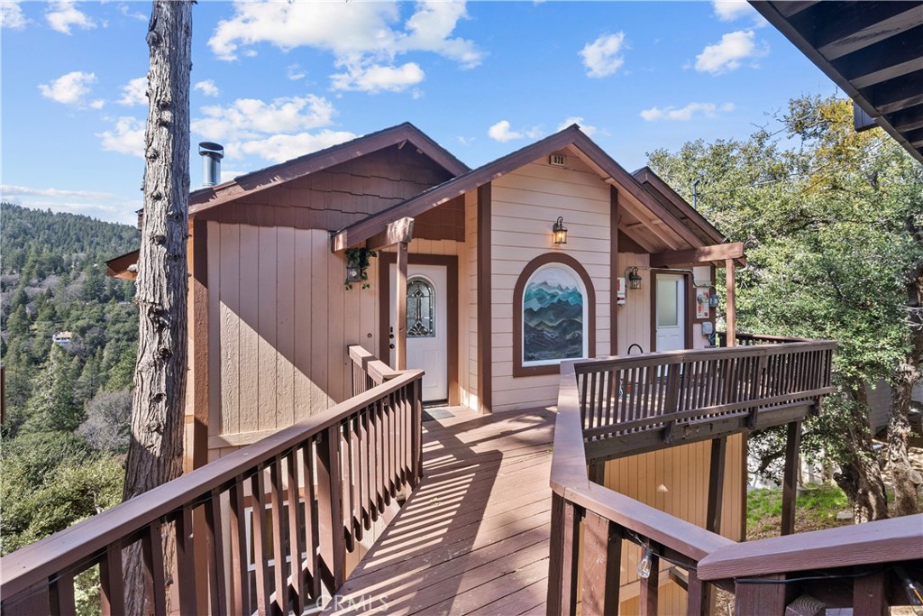 820 Arbula, Crestline, CA 92325 — photo 1
