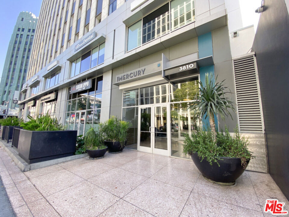 3810 Wilshire Boulevard 1911, Los Angeles, CA 90010 — photo 1