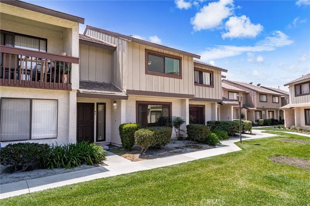 1435 W Cerritos 40, Anaheim, CA 92802 — photo 1