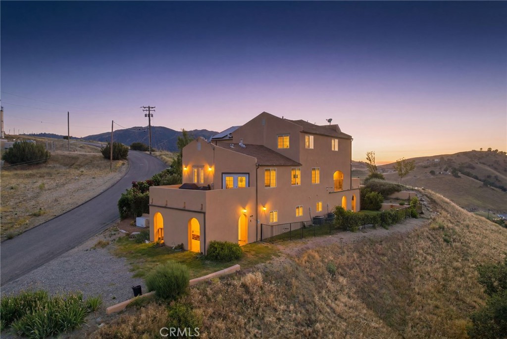 19701 Dovetail, Tehachapi, CA 93561 — photo 1