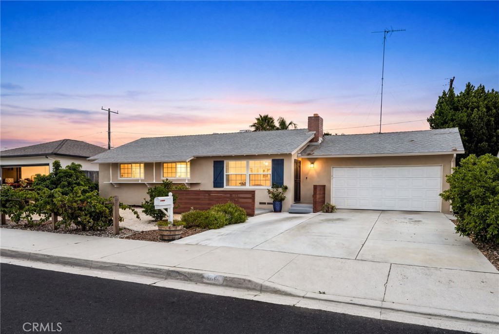 906 Thomas Avenue, Redlands, CA 92374 — photo 1