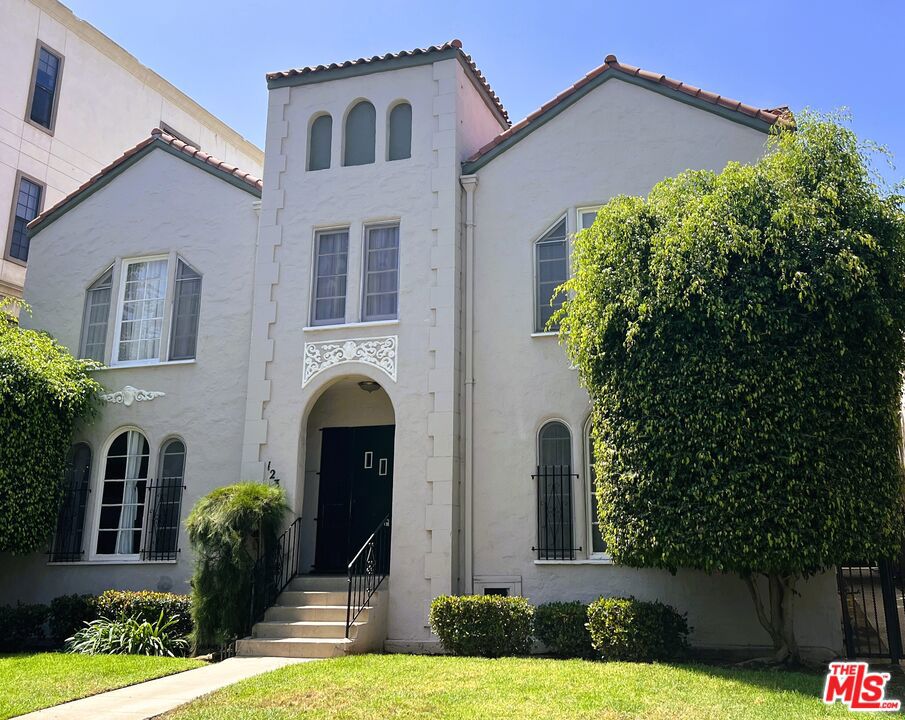 123 N Swall Drive, Los Angeles, CA 90048 — photo 1