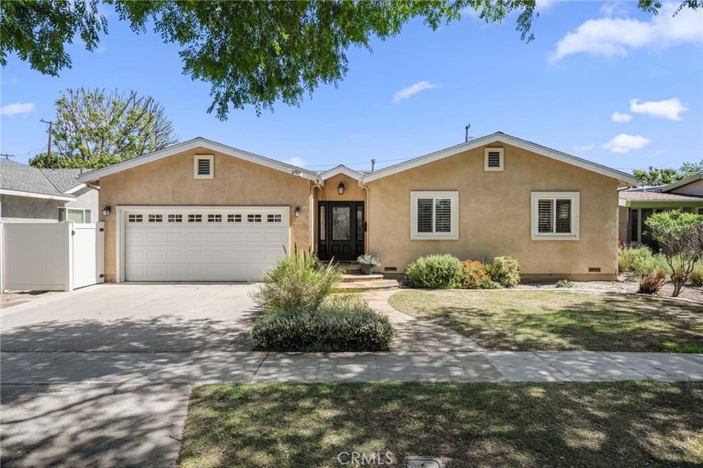 2784 Vuelta Grande, Long Beach, CA 90815 — photo 1
