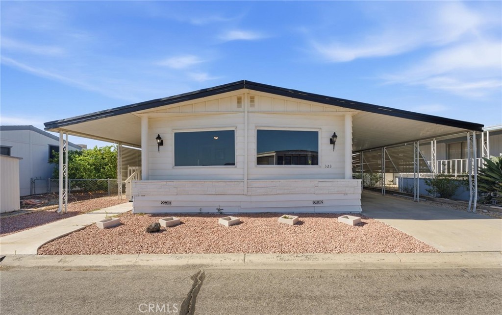 5001 W Florida 323, Hemet, CA 92545 — photo 1