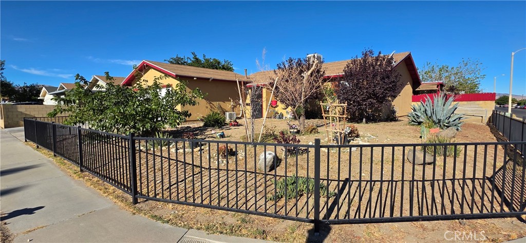 37351 52nd E, Palmdale, CA 93552 — photo 1