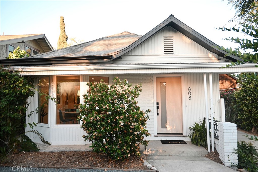 808 S Los Robles, Pasadena, CA 91106 — photo 1