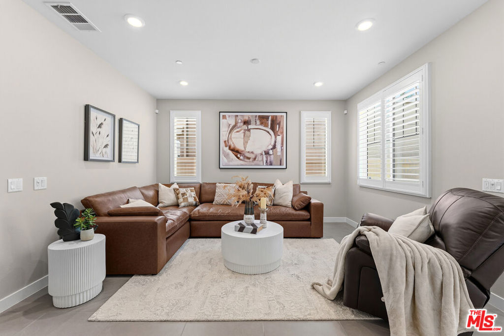 41 Savannah Court, Pomona, CA 91766 — photo 1