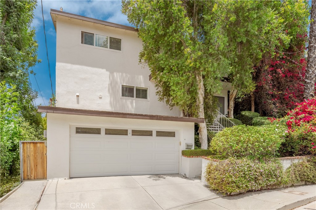 21809 Martinez, Woodland Hills, CA 91364 — photo 1
