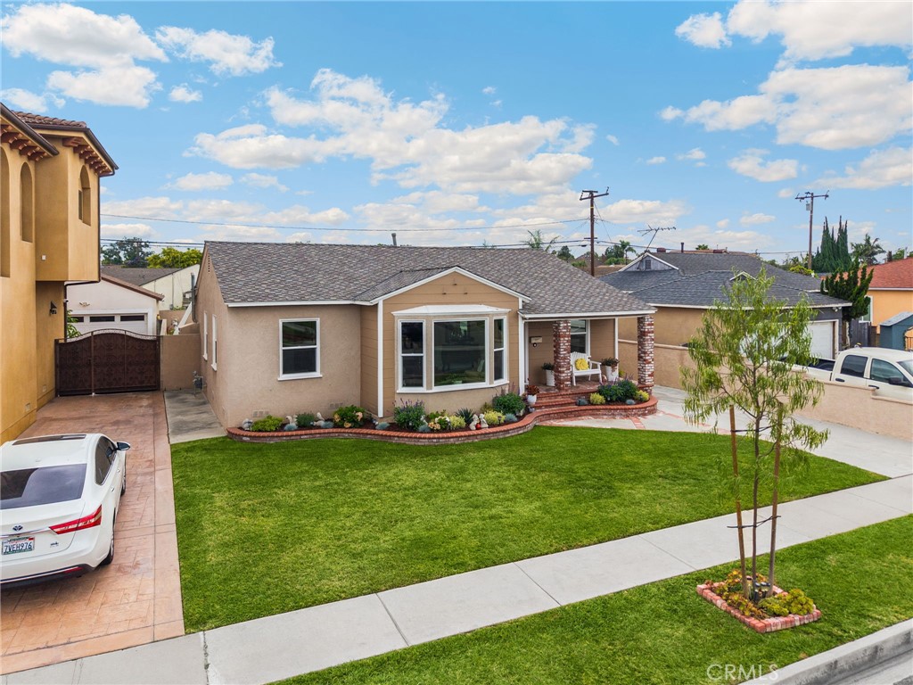 3926 Centralia, Lakewood, CA 90712 — photo 1