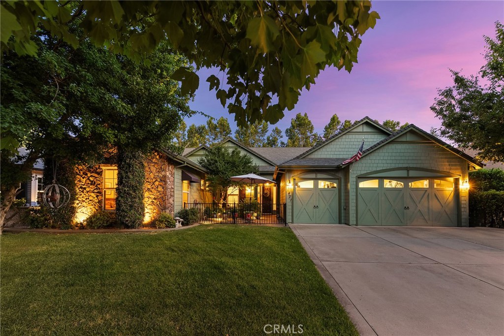 421 Southbury Ln, Chico, CA 95973 — photo 1