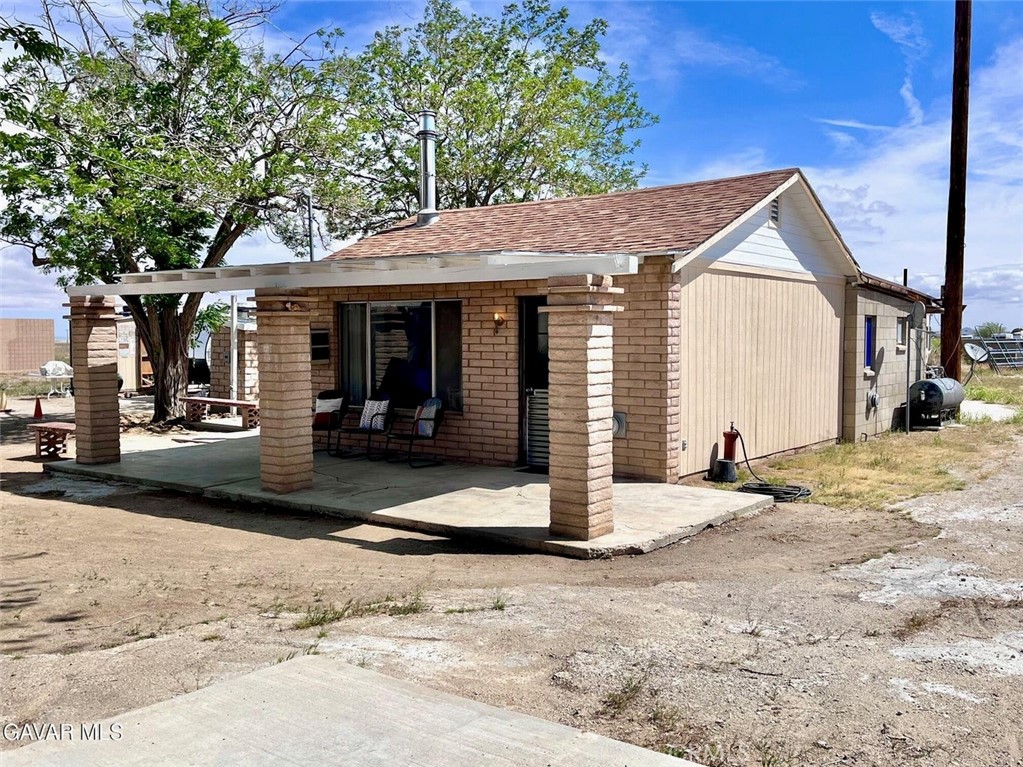38960 12th St E, Palmdale, CA 93550 — photo 1