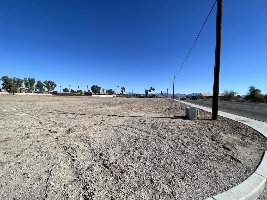1367 Hobsonway, Blythe, CA 92225 — photo 1