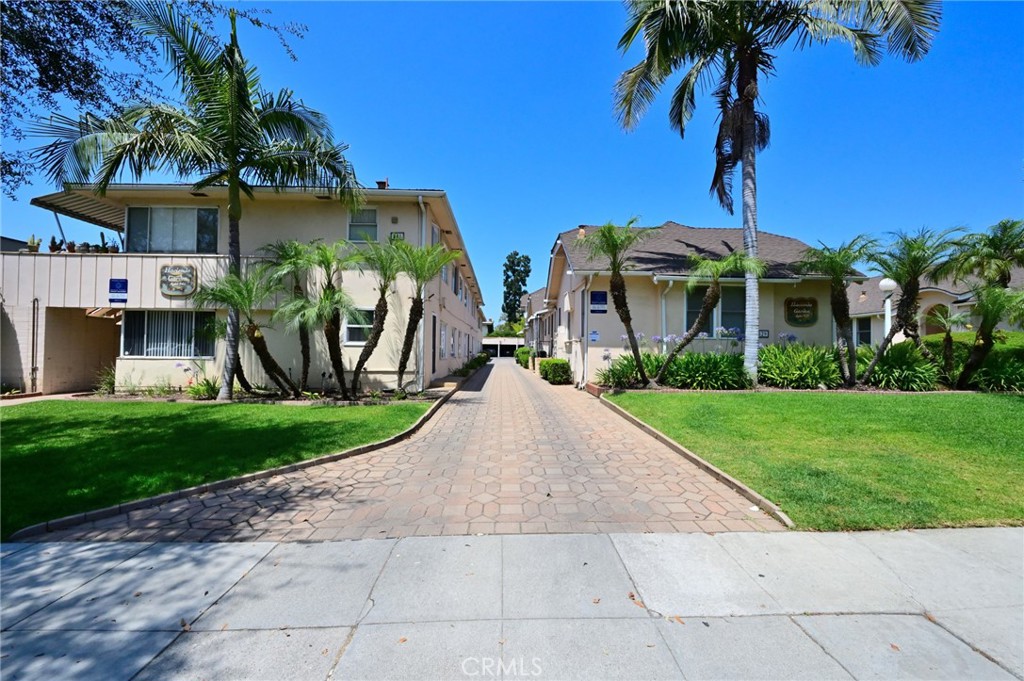 529 541 S EL MOLINO Street, Pasadena, CA 91101 — photo 1