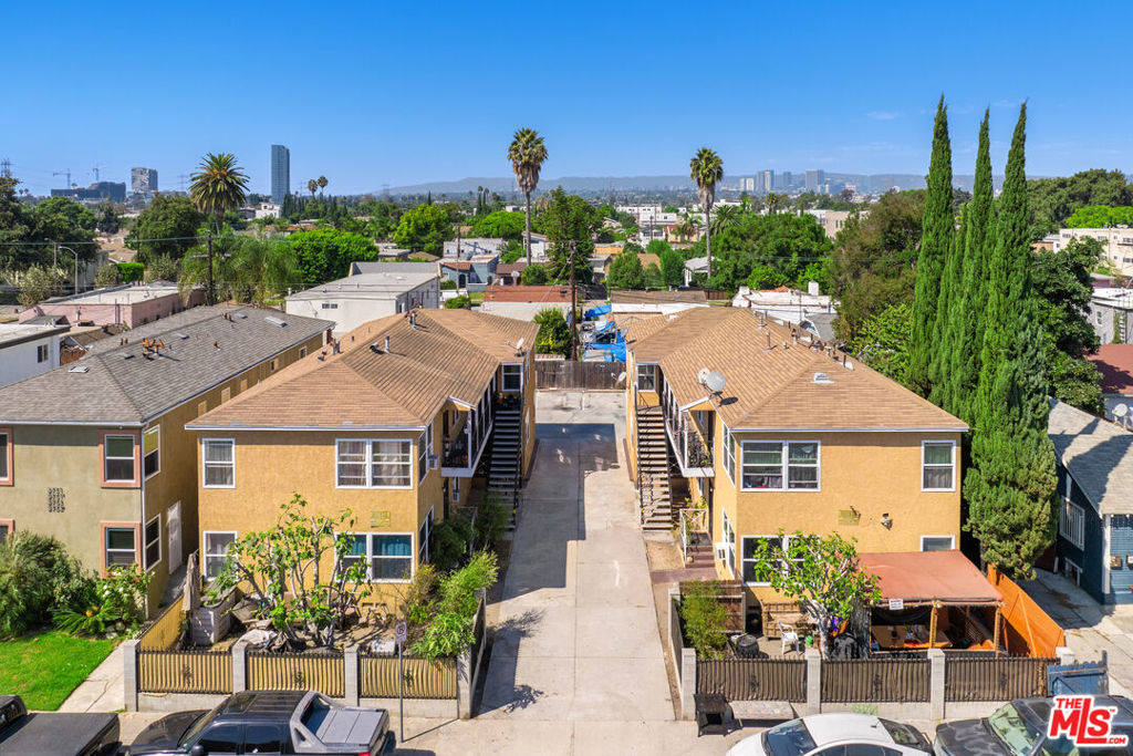 2743 S Redondo Boulevard, Los Angeles, CA 90016 — photo 1