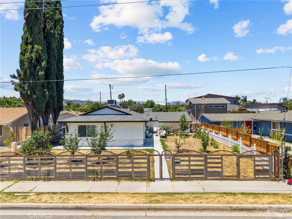 23817 Victory Boulevard, West Hills, CA 91307 — photo 1