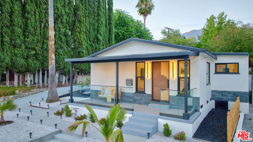 3623 5th Avenue, La Crescenta, CA 91214 — photo 1